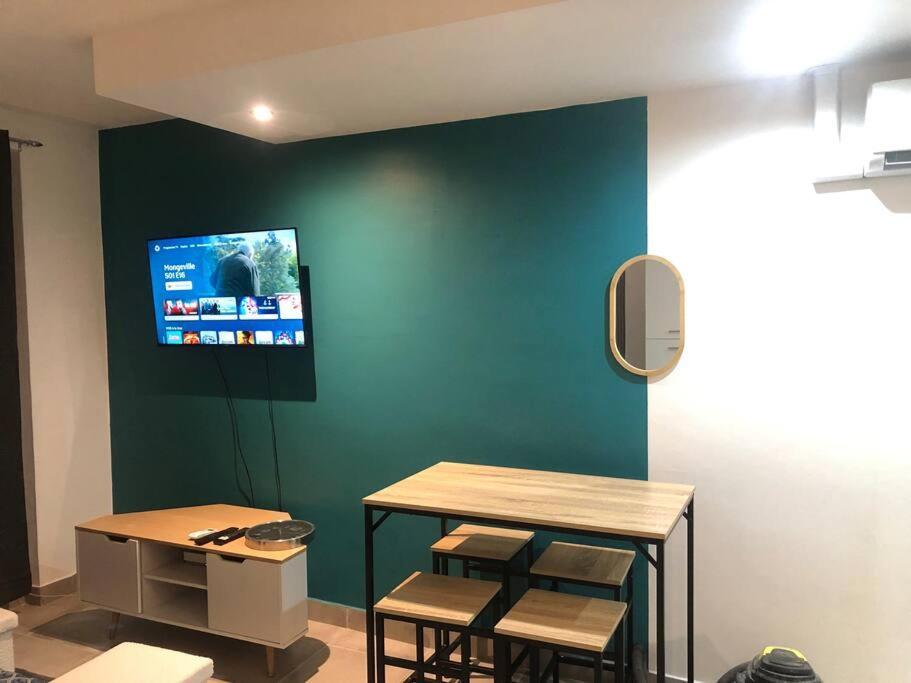 Studio Confortable Avec Balcon Villeneuve-sur-Lot Εξωτερικό φωτογραφία